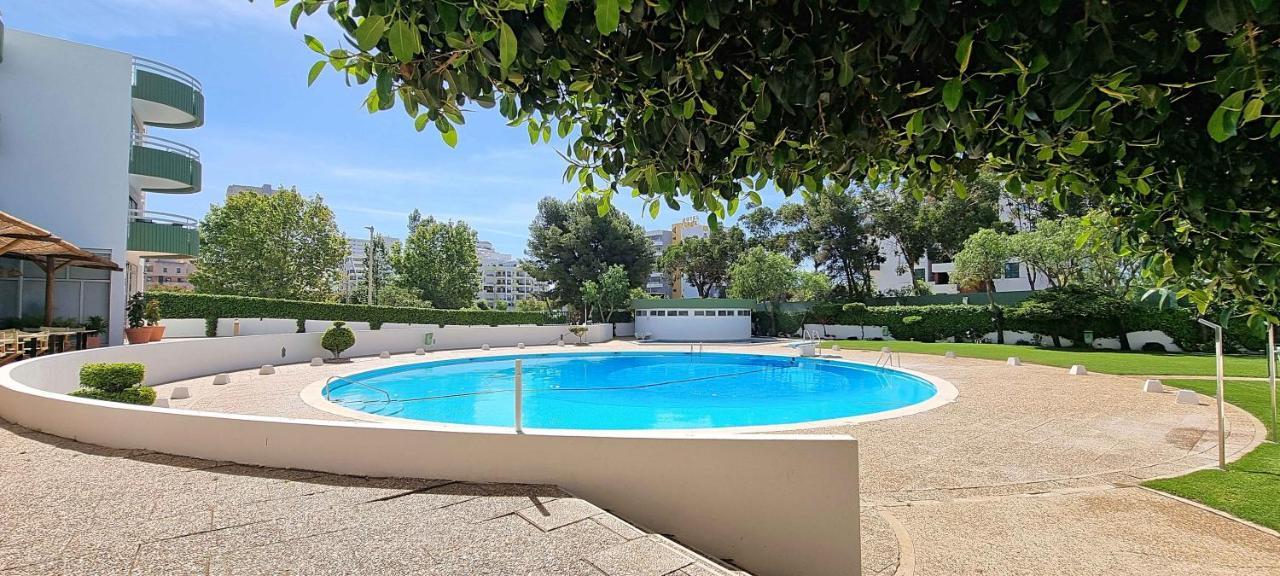 Apartamento Da Avo Te - Em Frente A Praia C Piscina Portimao Exterior photo